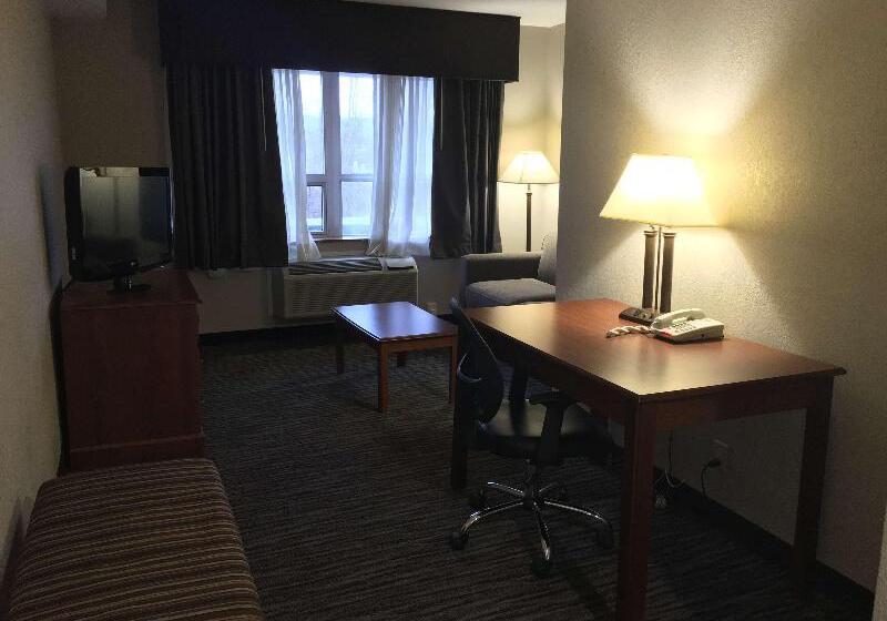 带大床的套房, Best Western Gateway Adirondack Inn