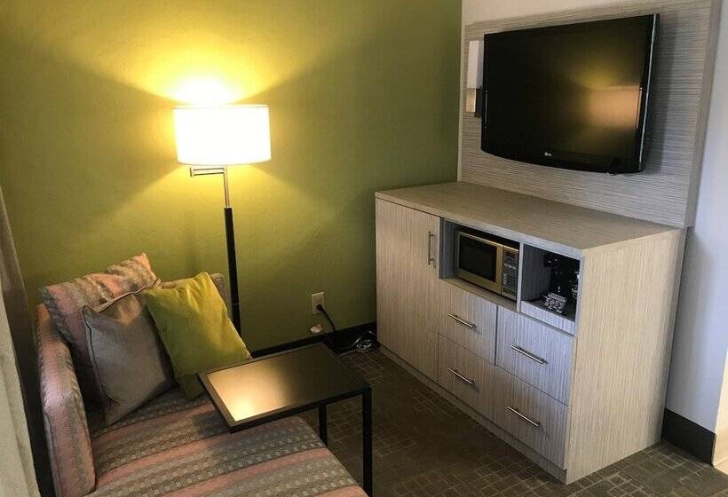 سوییت جونیور, Best Western Innsuites Phoenix Hotel & Suites