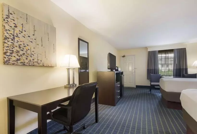 2ダブルベッドのスタンダードルーム, Best Western Parkside Inn