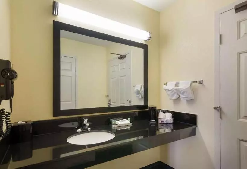キングサイズベッドのスイートルーム, Best Western Parkside Inn