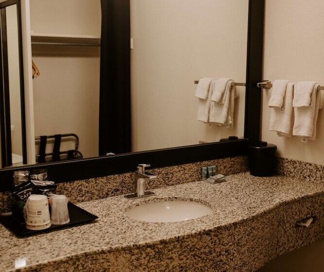 Quarto Estandar, Best Western Sonoma Winegrower's Inn