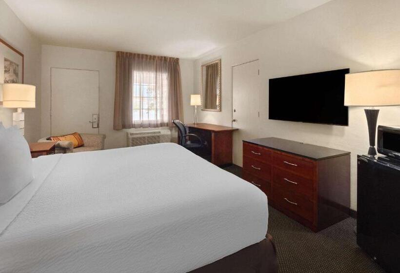 اتاق استاندارد با تخت بزرگ, Coronado Motor Hotel, A Travelodge By Wyndham