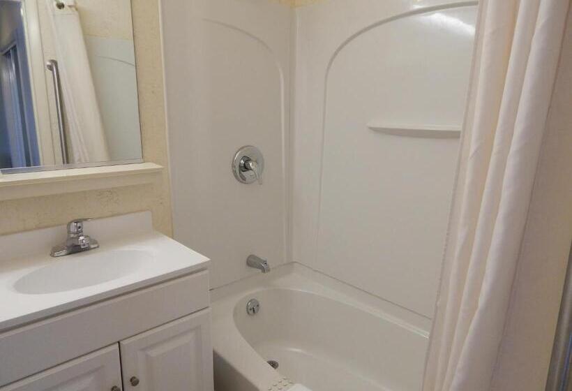 스탠다드 룸 더블 침대 2개, Flagship Oceanfront