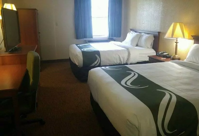 Standard-huone 2 Parivuodetta, Quality Inn & Suites