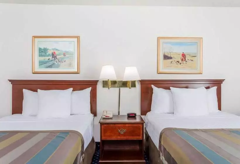 اتاق استاندارد با 2 تخت دوبل, Baymont By Wyndham Greensboro/coliseum