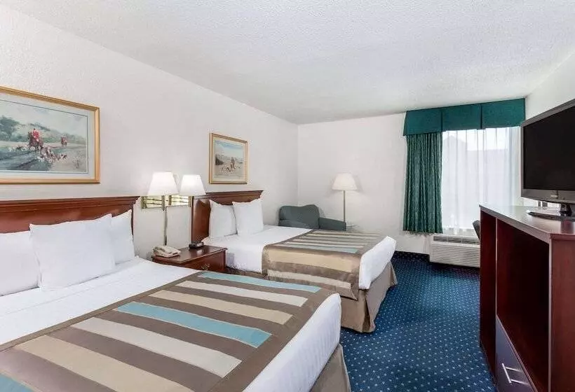 اتاق استاندارد با 2 تخت دوبل, Baymont By Wyndham Greensboro/coliseum