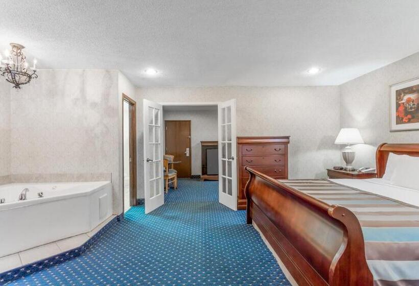 Люкс Кровать Кинг, Baymont By Wyndham Greensboro/coliseum