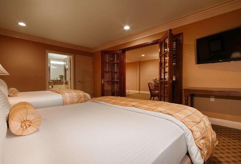 סוויטה עם ג'קוזי, Best Western Plus Sunset Plaza