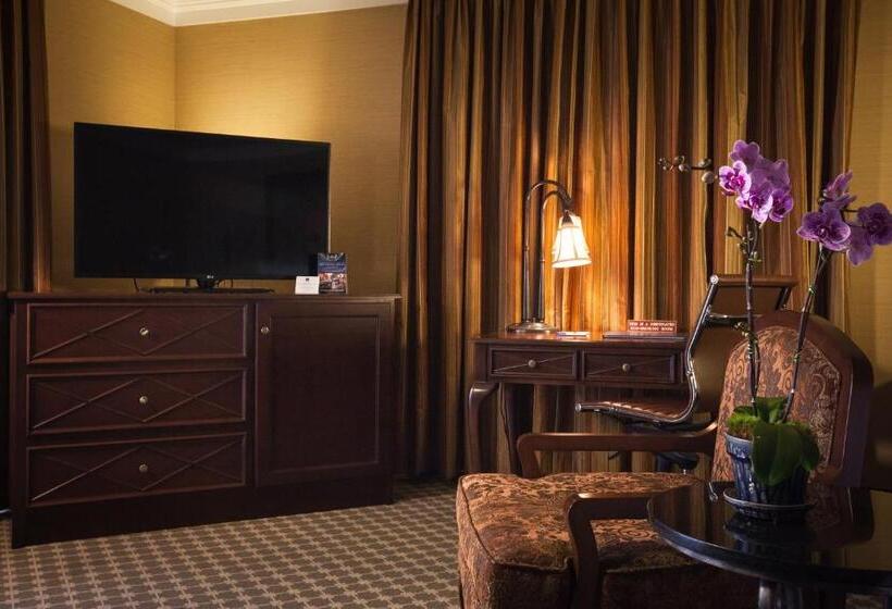 キングサイズベッドのスイートルーム, Best Western Plus Sunset Plaza