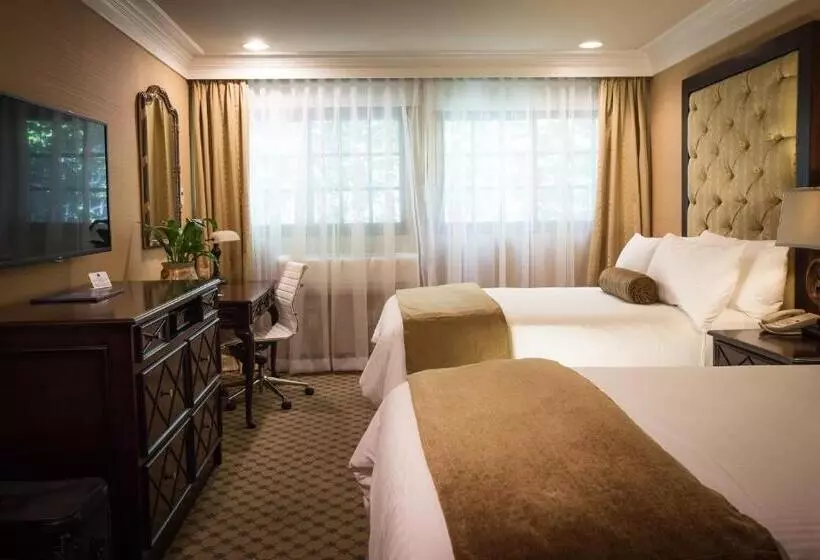 2ダブルベッドのスタンダードルーム, Best Western Plus Sunset Plaza
