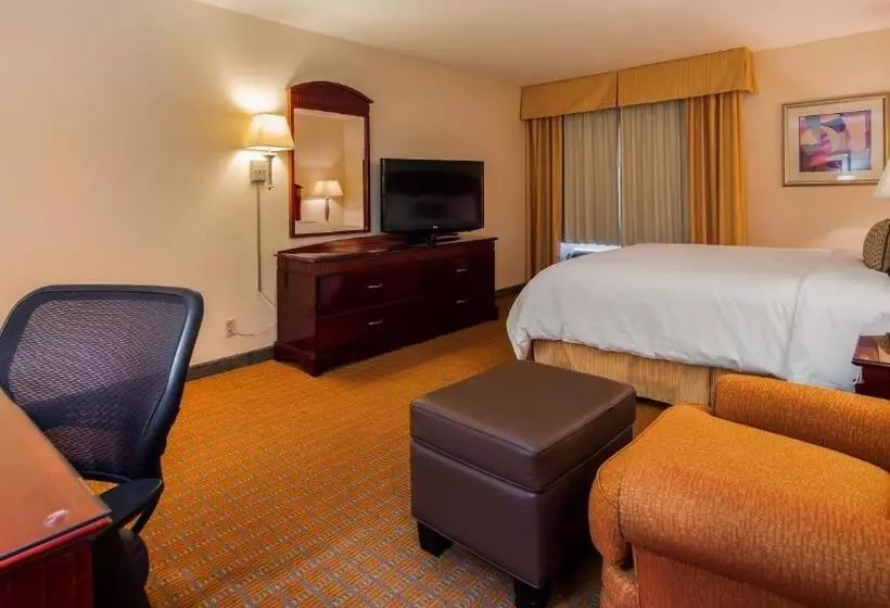 سوئیت با تخت بزرگ, Best Western Plus West Covina Inn