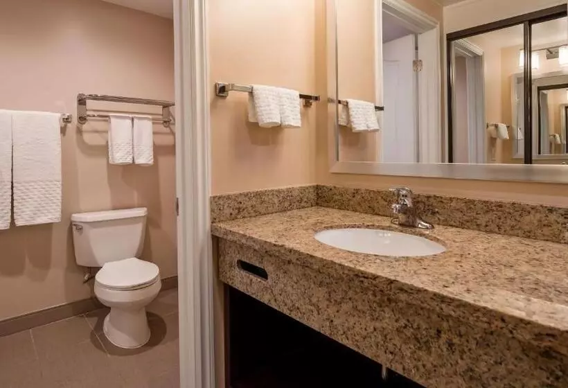 اتاق لوکس با تخت بزرگ, Best Western Plus West Covina Inn