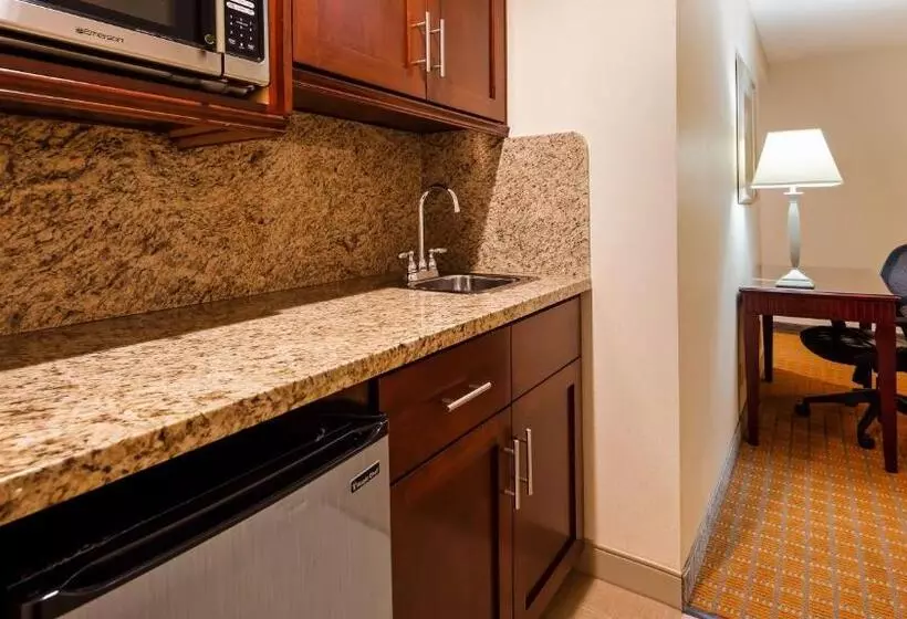اتاق لوکس با تخت بزرگ, Best Western Plus West Covina Inn