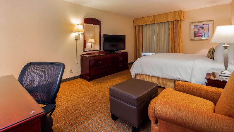 جناح سرير كينج, Best Western Plus West Covina Inn
