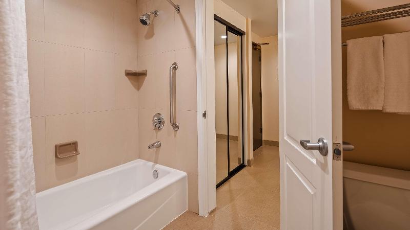 جناح سرير كينج, Best Western Plus West Covina Inn