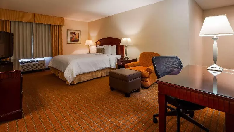 سوئیت با تخت بزرگ, Best Western Plus West Covina Inn