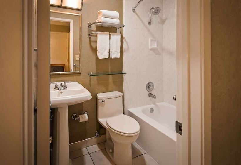 스탠다드 룸 더블 침대 2개, Best Western University Lodge