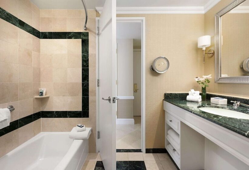 シティビューのスーペリアルーム, Boston Harbor