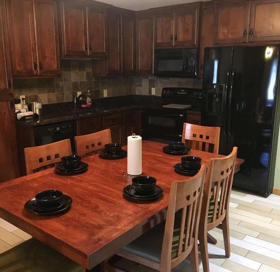 침실 2개 스위트, Brian Head Lodge