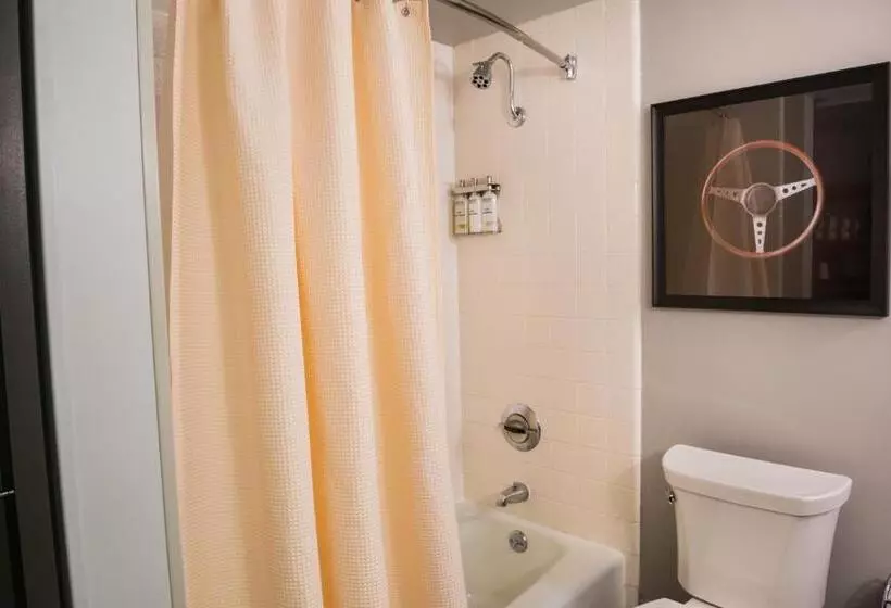 اتاق استاندارد با تخت بزرگ, Chaminade Resort & Spa