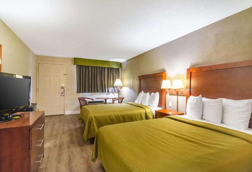 ２ダブルベッドのスタンダードルーム, Red Roof Inn Sanford