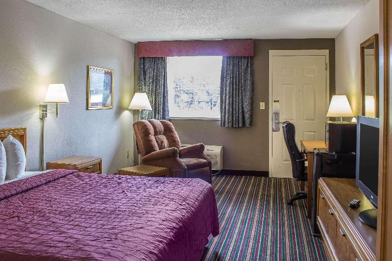 キングサイズベッドのスタンダードルーム, Red Roof Inn Sanford