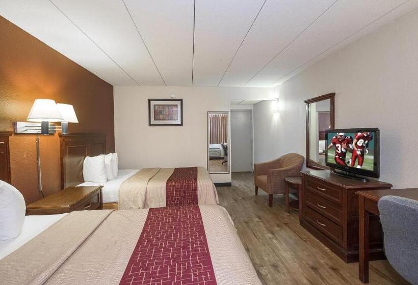 Номер Deluxe, Red Roof Inn Hartford  Vernon