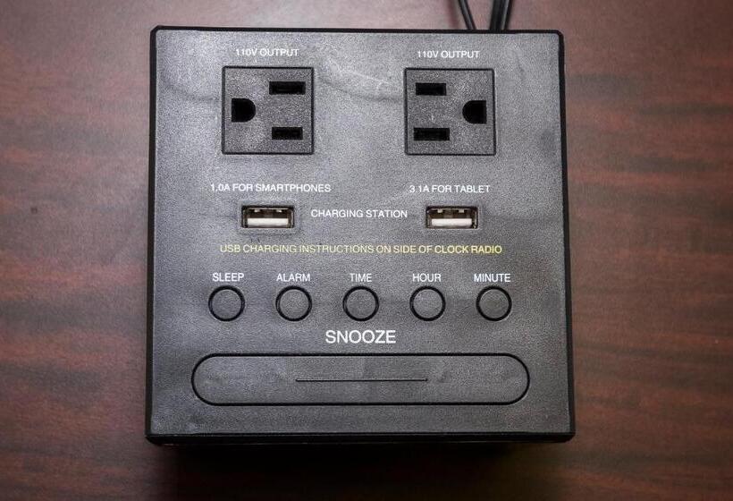 キングサイズベッドのスーペリアルーム, Red Roof Inn Hartford  Vernon