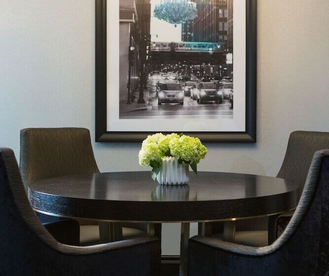 Mozgáskorlátozott Suite, The Allegro Royal Sonesta Hotel Chicago Loop
