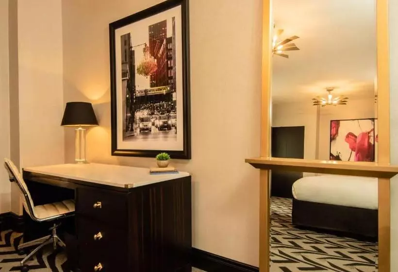 اتاق دلوکس مخصوص معلولین, The Allegro Royal Sonesta Hotel Chicago Loop
