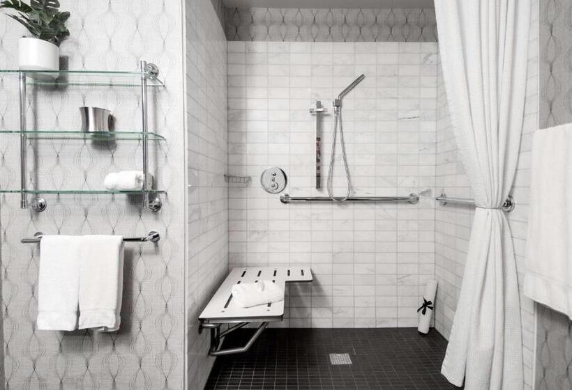 Номер Стандарт Кровать Кинг Адаптированный для Инвалидов, The Allegro Royal Sonesta Hotel Chicago Loop