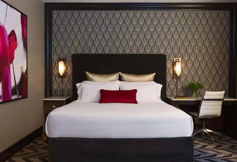 اتاق استاندارد با تخت بزرگ برای معلولان, The Allegro Royal Sonesta Hotel Chicago Loop