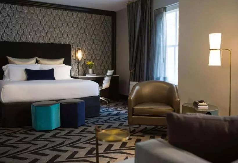 اتاق استاندارد با تخت بزرگ, The Allegro Royal Sonesta Hotel Chicago Loop