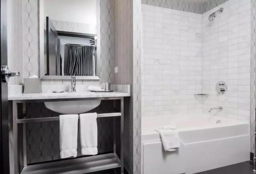 سوئیت برای معلولان, The Allegro Royal Sonesta Hotel Chicago Loop