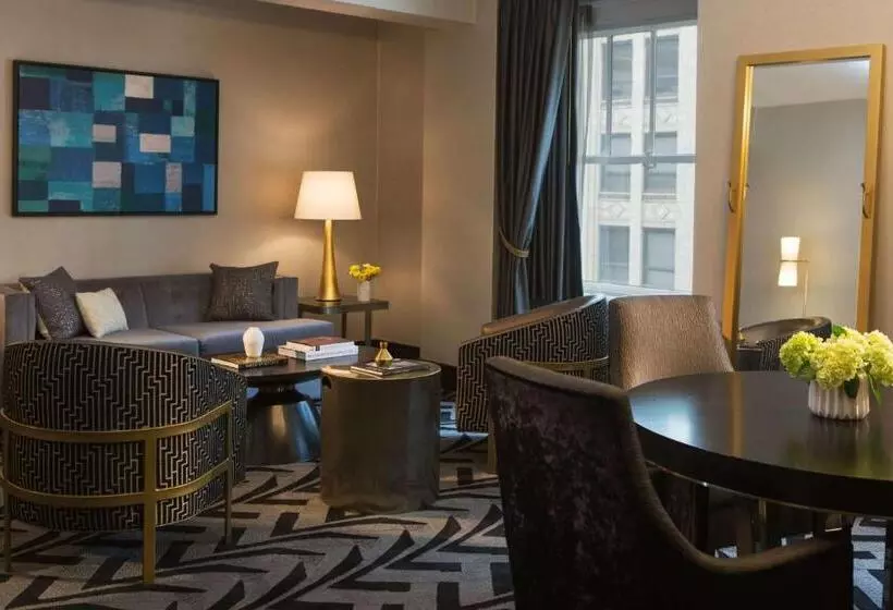 سوئیت برای معلولان, The Allegro Royal Sonesta Hotel Chicago Loop
