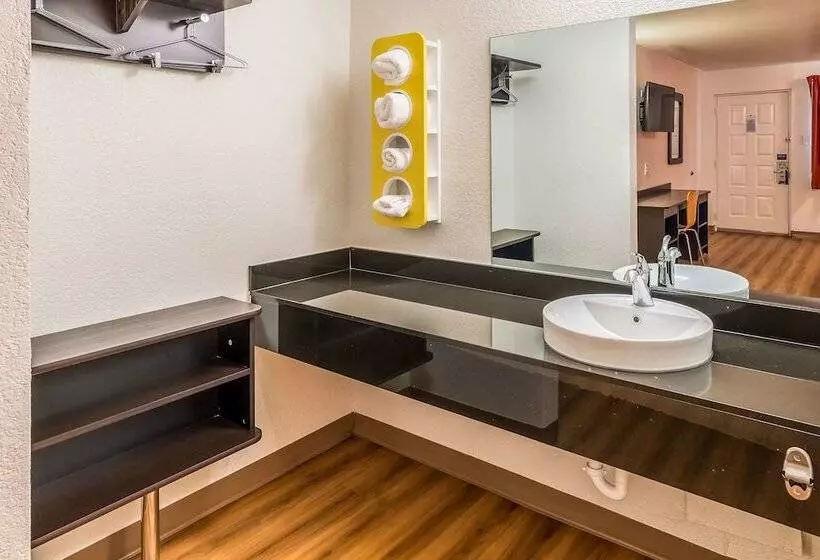 ２ダブルベッドのスタンダードルーム, Motel 6 Arlington, Tx  Uta