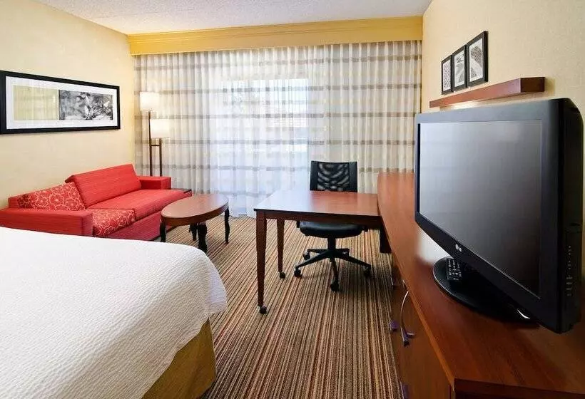 سوییت, Courtyard By Marriott Albuquerque Airport