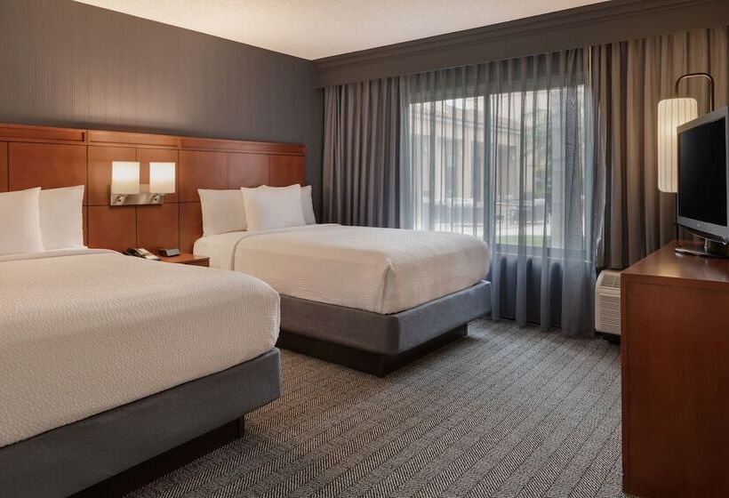 جناح, Courtyard Anaheim Buena Park