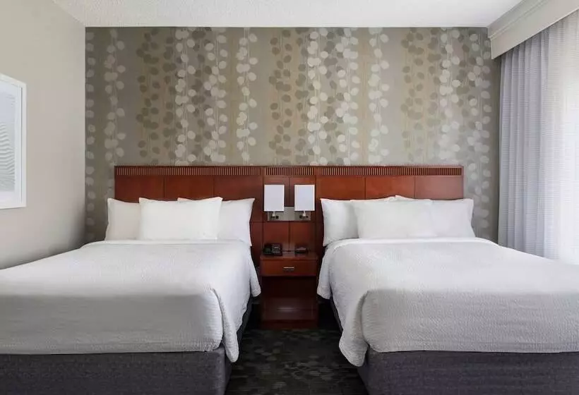 Standard-huone 2 Parivuodetta, Courtyard By Marriott Lincroft Red Bank