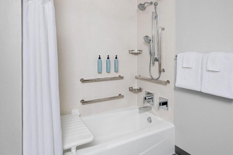 غرفة قياسية سرير كينج, Courtyard Philadelphia Valley Forge/king Of Prussia