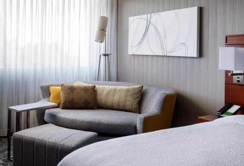 اتاق استاندارد با تخت بزرگ, Courtyard By Marriott Richmond Berkeley