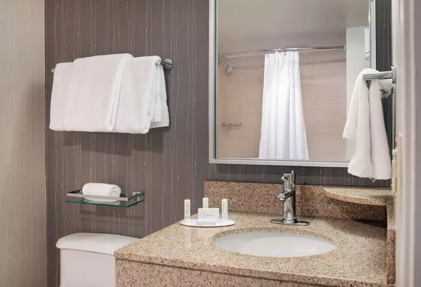 اتاق استاندارد با 2 تخت دوبل, Courtyard By Marriott Richmond Berkeley