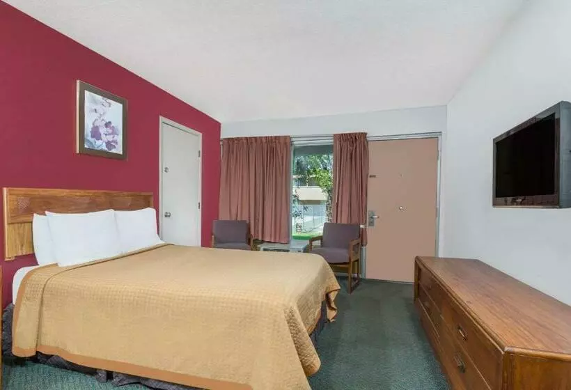 身障者適用スタンダードルーム, Days Inn By Wyndham Mt. Sterling
