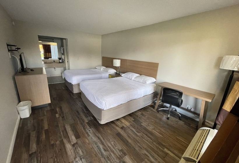 اتاق استاندارد با 2 تخت دوبل, Days Inn By Wyndham Owensboro