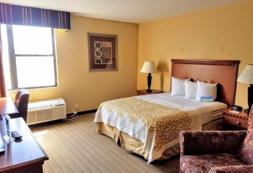 اتاق استاندارد برای معلولان, Days Inn By Wyndham Windsor Locks / Bradley Intl Airport