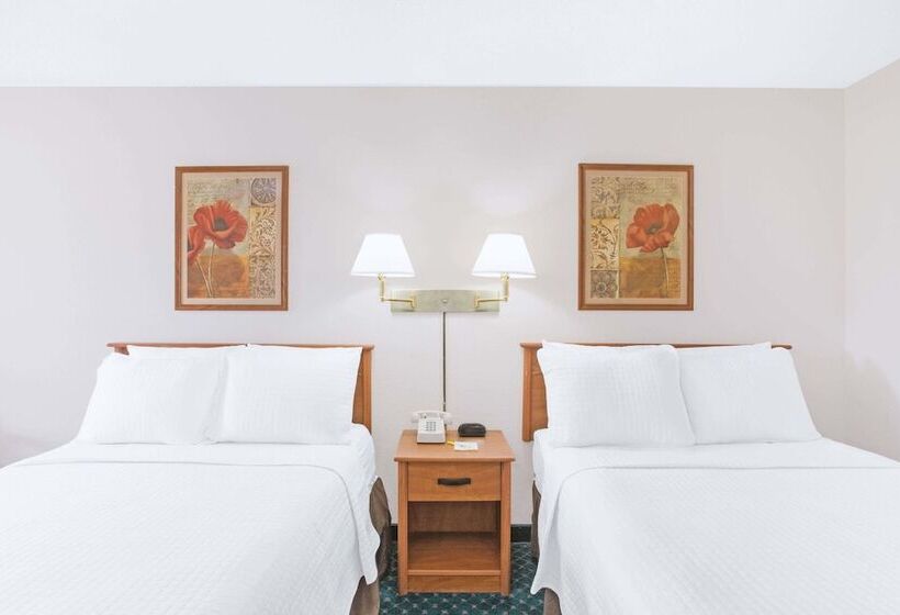 غرفه قياسيه سريرين مزدوجين, Days Inn By Wyndham Wytheville