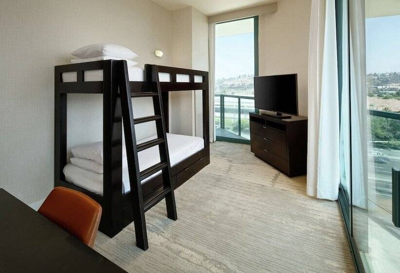 סוויטה משפחתית, Doubletree By Hilton San Diego   Hotel Circle