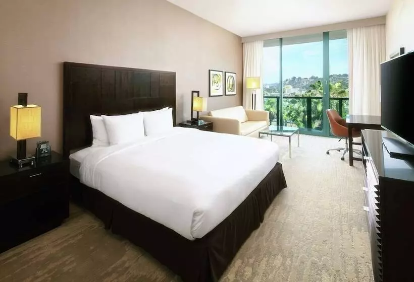ダブルベッドスタンダードルーム, Doubletree By Hilton San Diego   Hotel Circle