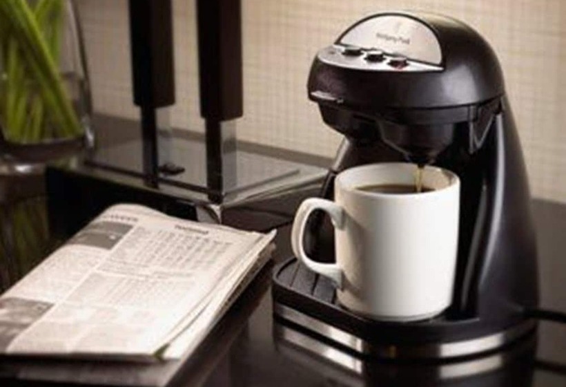 חדר סטנדרט מיטה זוגית, Doubletree By Hilton San Diego   Hotel Circle