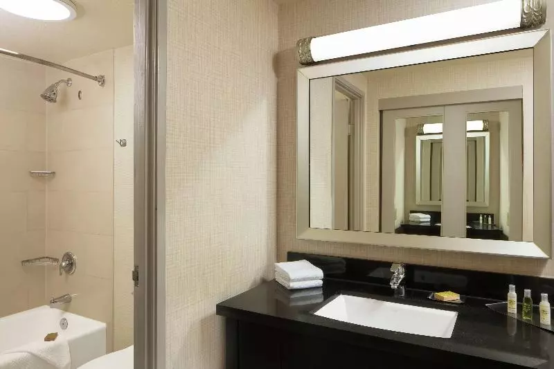 キングサイズベッドのスタンダードルーム, Doubletree By Hilton San Diego   Hotel Circle